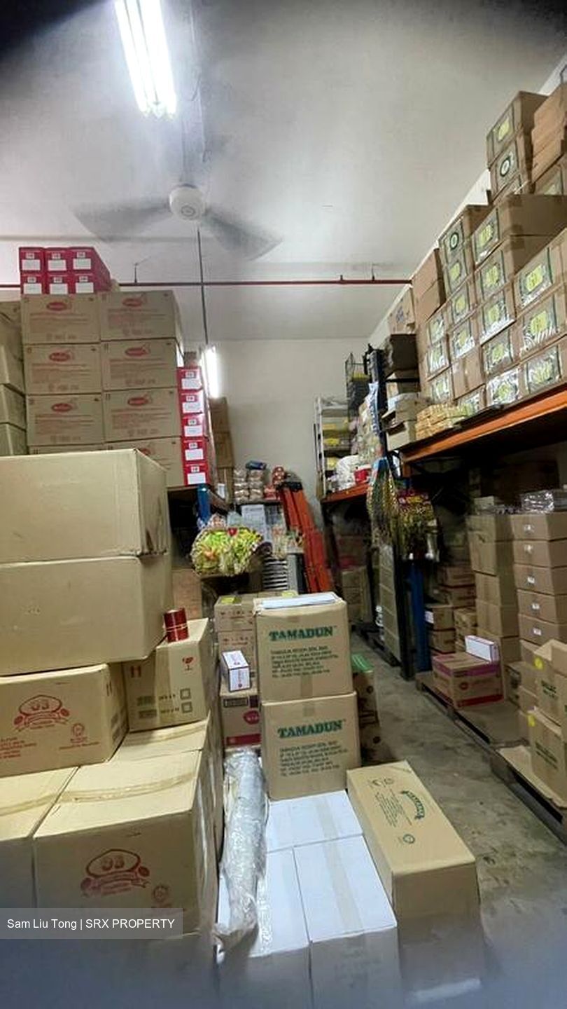 Ubi Centre (D14), Factory #502739681